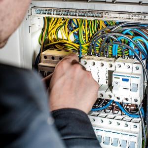 3 Signs Of Trusted Electricians In Edmonton
